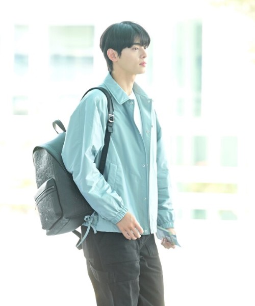 차은우 디올 라이더 1ESBA 디올  Rider 2.0 백팩 블랙( 1ESBA199LLG_H00N)